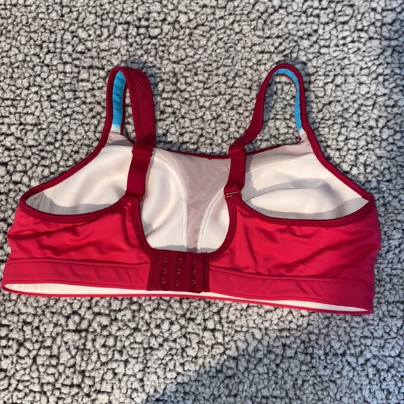 Champion sports bra, max support. - Picture 4 of 5